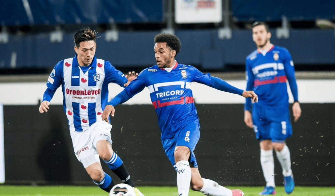 而阿利亚西 而阿利亚西