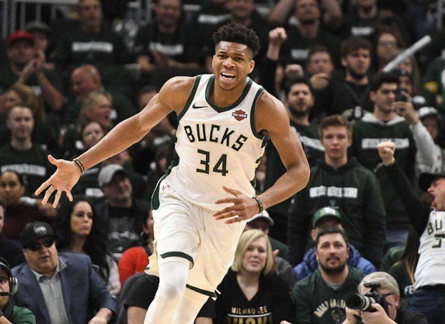 家长观赛区 家长观赛区