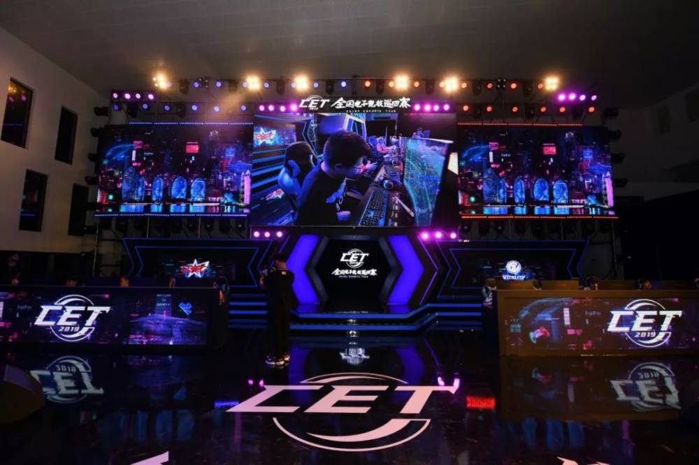 形成面向大 形成面向大