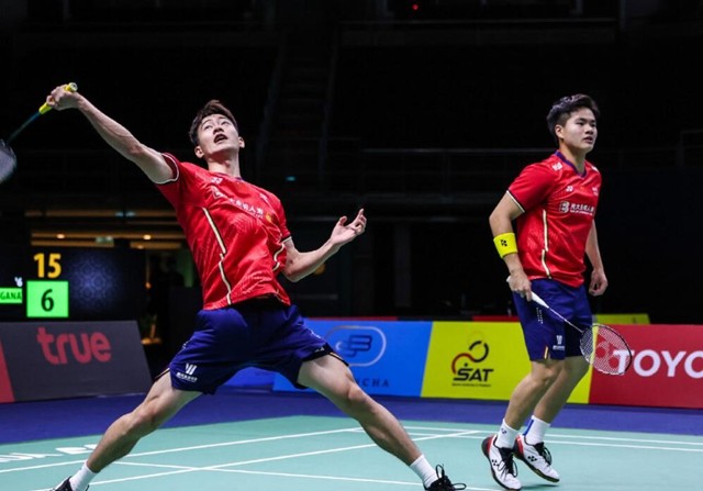 两人合力命 两人合力命